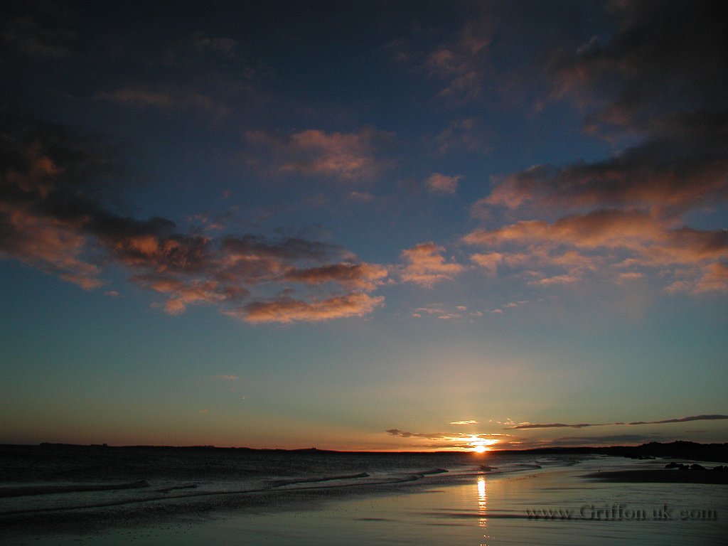 Findhorn Beach Sunrise, P9190034.